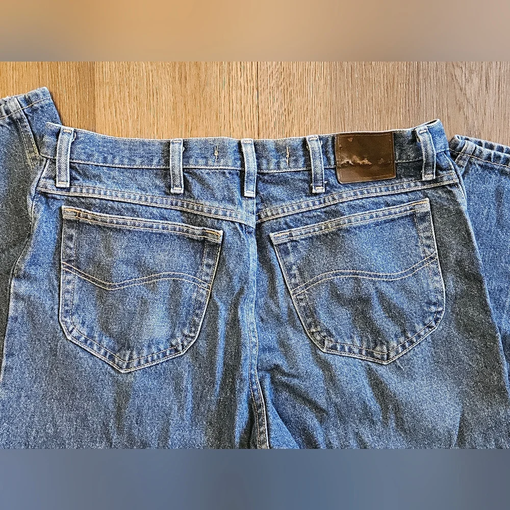 Men's Lee Blue Jeans Regular Fit 36 x 30 100% Cotton  *Have Damage* - Picture 15 of 16